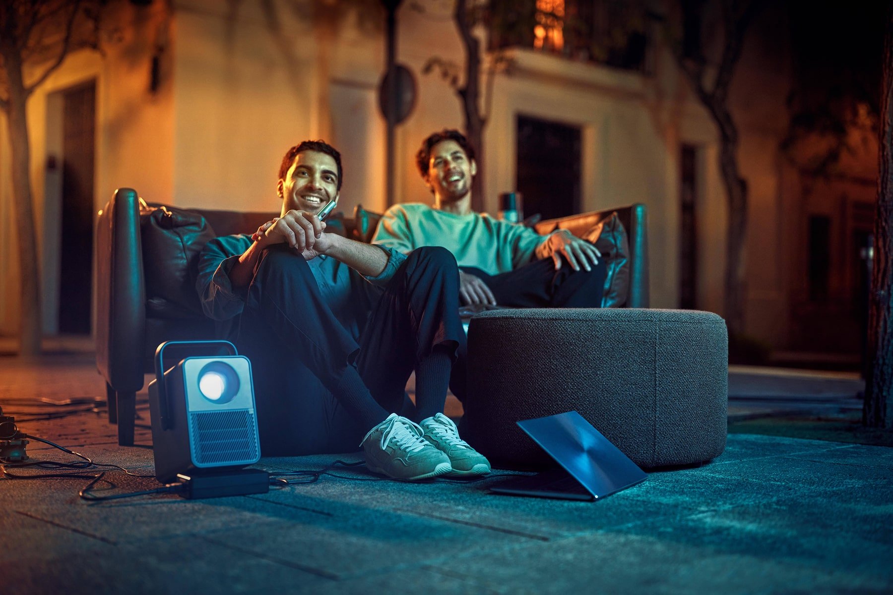 IQOS CLUB - Usuarios IQOS disfrutando de su momento IQOS