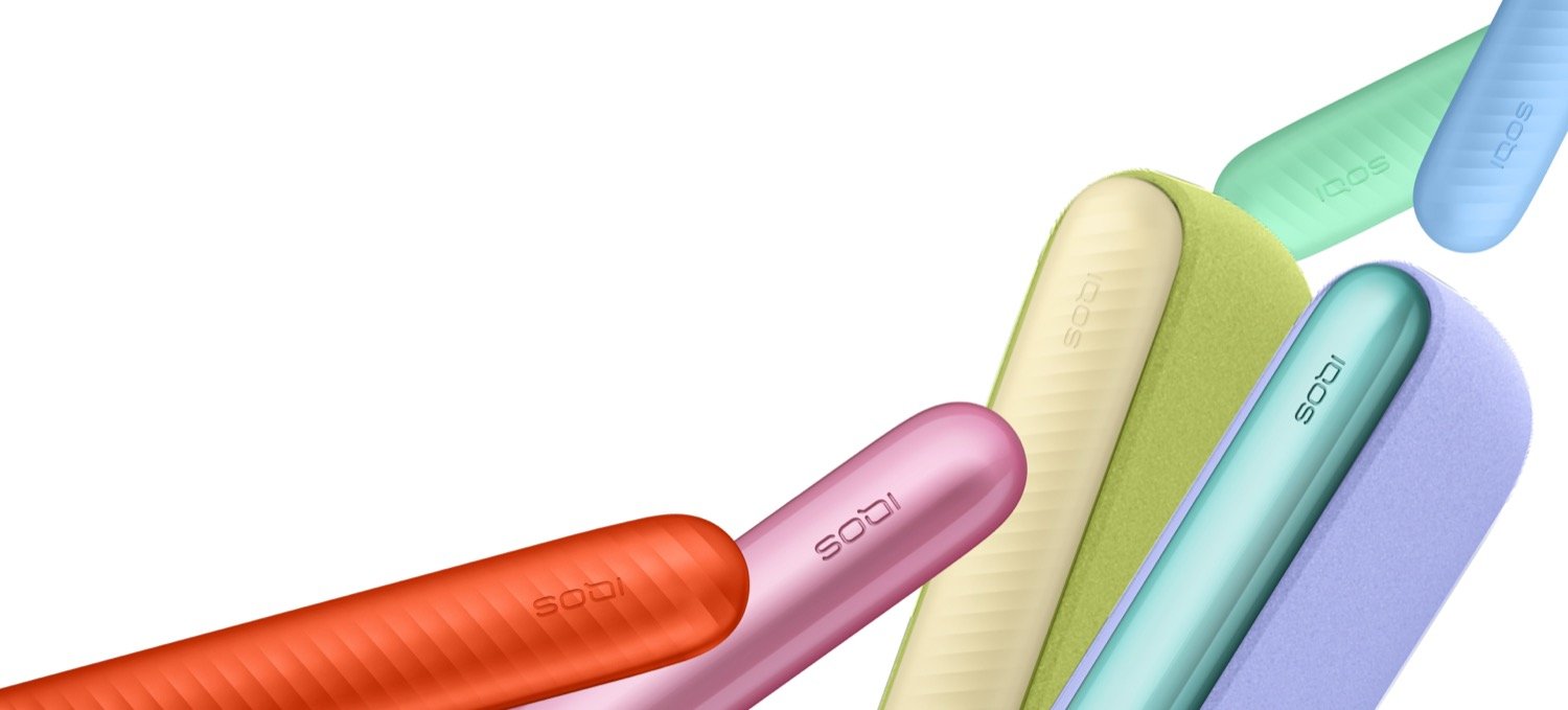 Varios dispositivos IQOS de colores