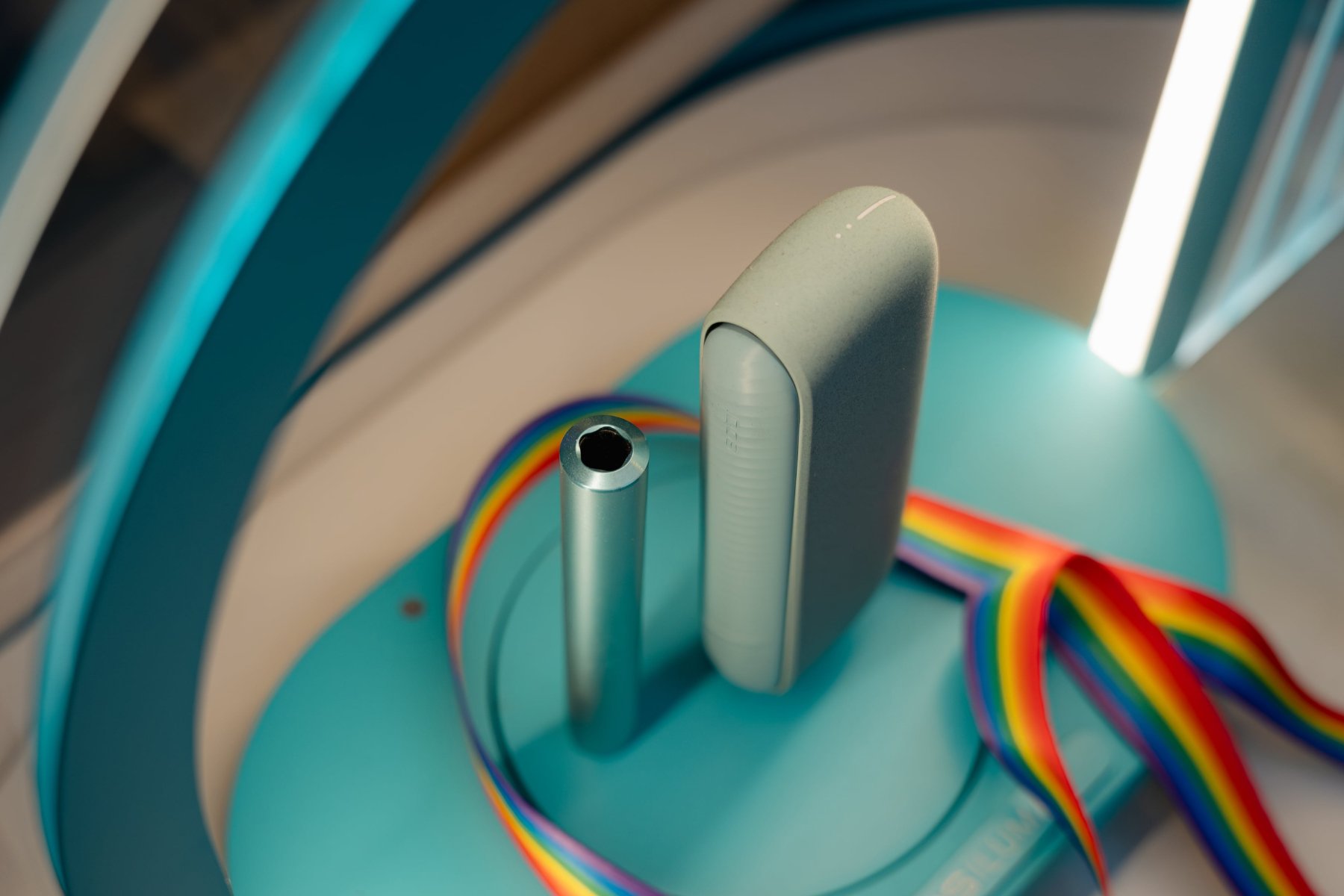 IQOS ILUMA PRIDE