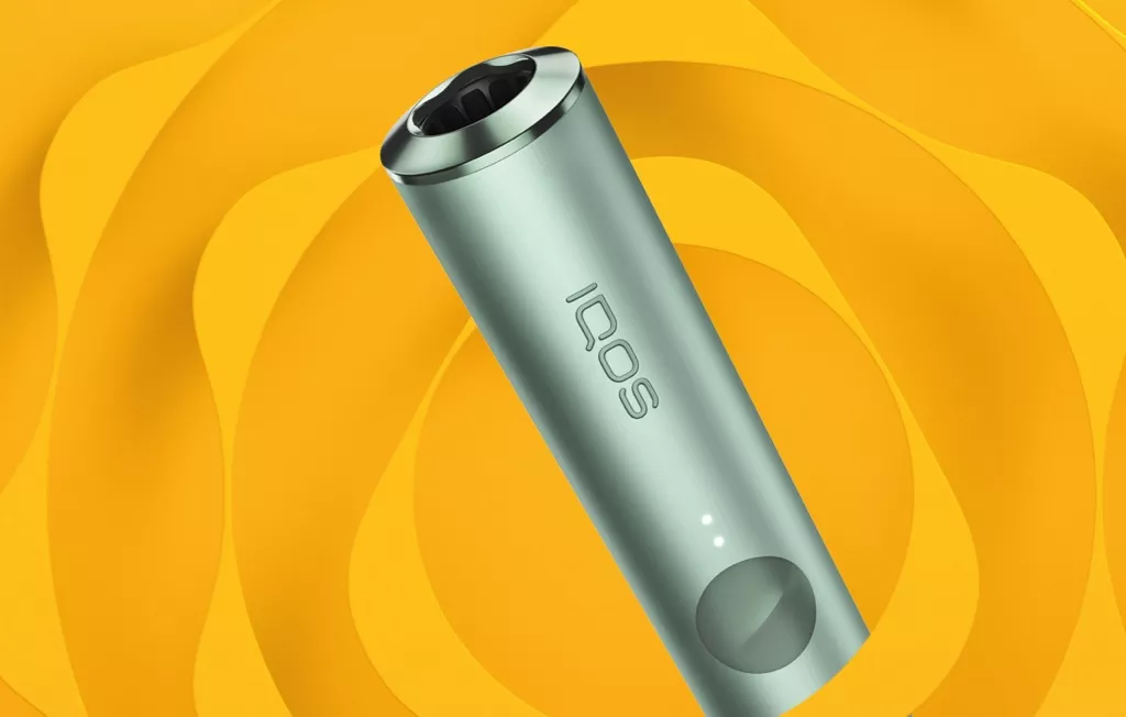 An IQOS ILUMA Holder.